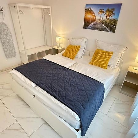 Stillvoll Neubau-Appart Nahe Legoland Und Fachklinik Ichenhausen Eksteriør billede